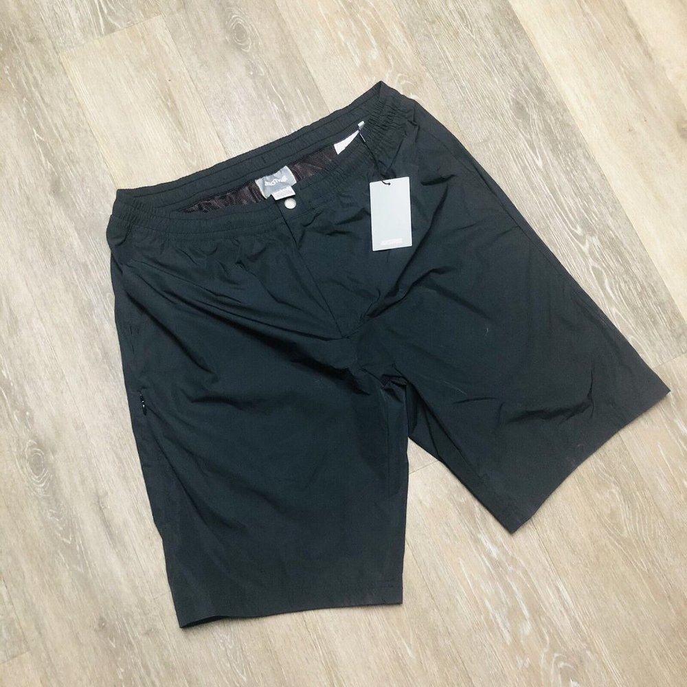 Nwt Asics Tiger Black Polyester Commuter Shorts S… - image 3